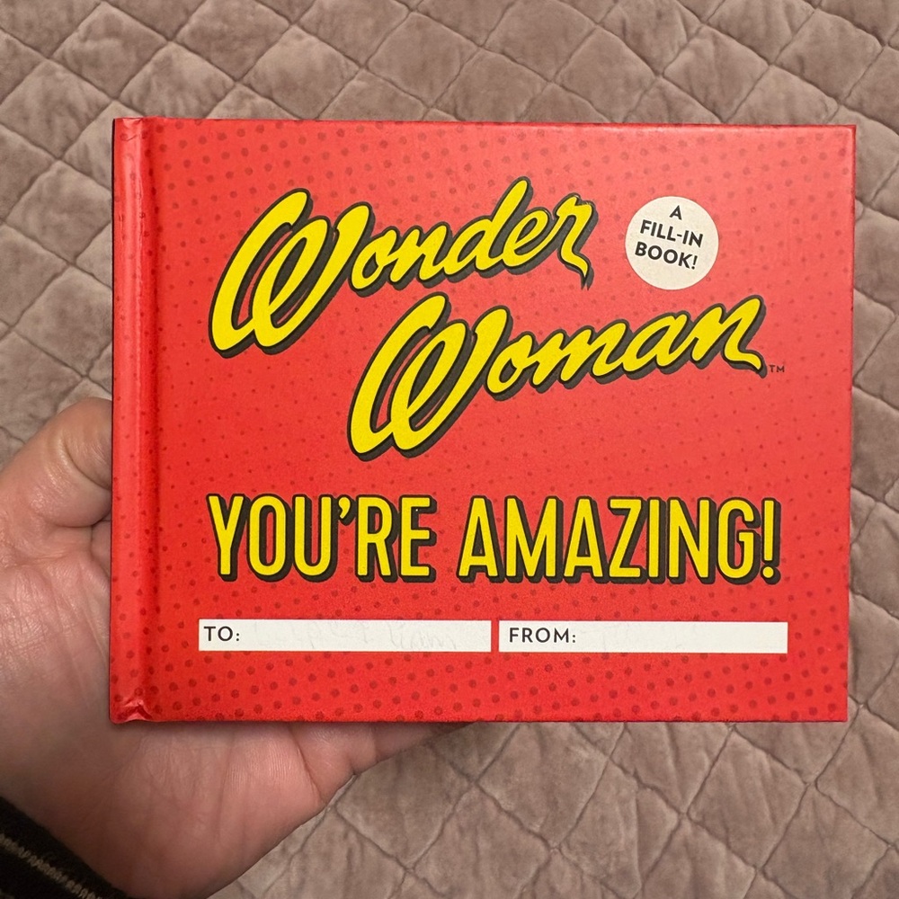 Wonder Woman Fill-In Book